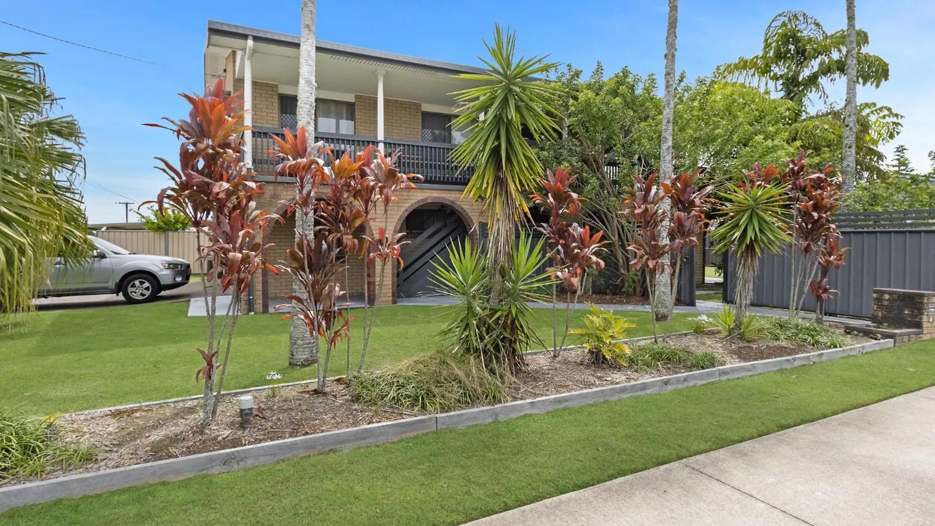 Ferienhaus Upstairs Villa Minutes To The Beach Hervey Bay